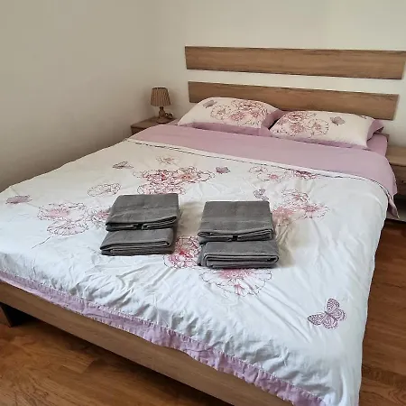 Likehome Life - Centar Jovana Cvijica Free Parking * Novi Sad